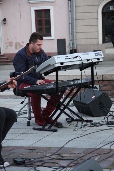 Zdjęcie 10: Turecka muzyka na piotrkowskim Rynku