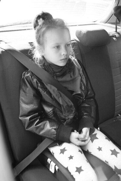 W foteliku czy bez Zmieniają się zasady przewożenia dzieci