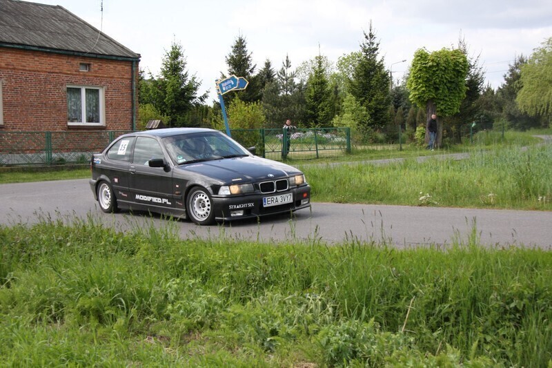 Zdjęcie 3: Kierowcy ścigali się w Mąkolicach i Kamiennej