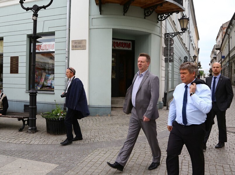 Spacer z marszałkiem