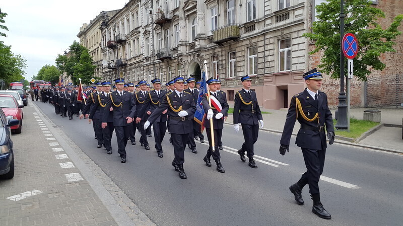 Zdjęcie 8: Strażacy świętowali w Piotrkowie