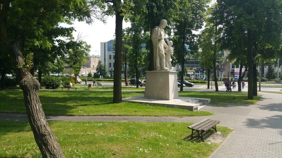 Pomagali i... czekali na karetkę