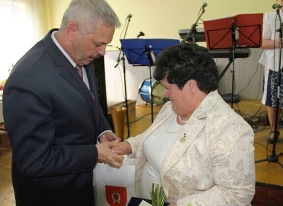 Zdjęcie 5: Srock: Wręczyli ordery matkom wsi 