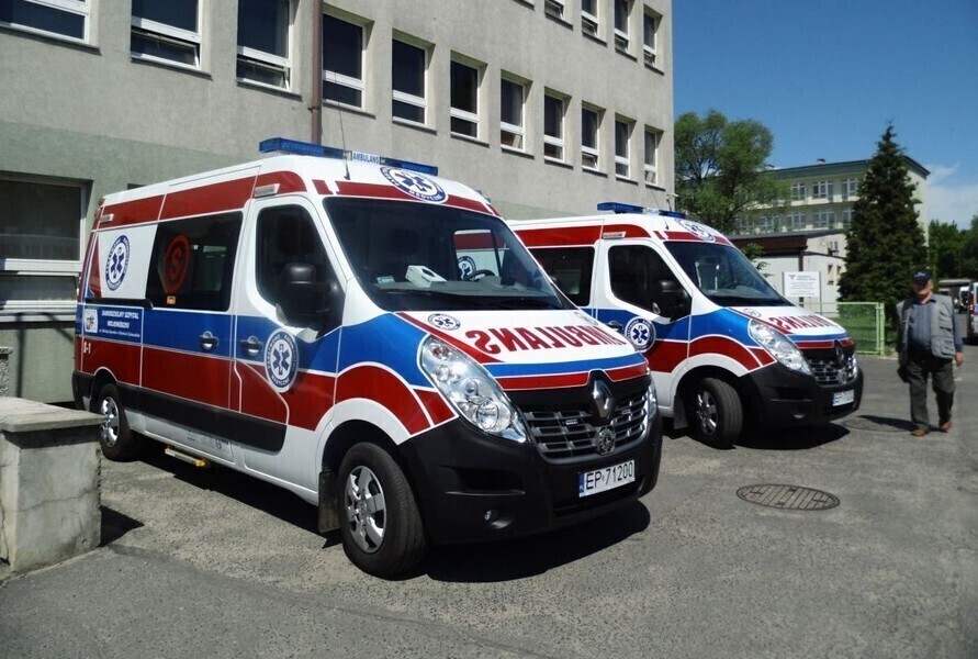 Szpital ma dwie nowe karetki
