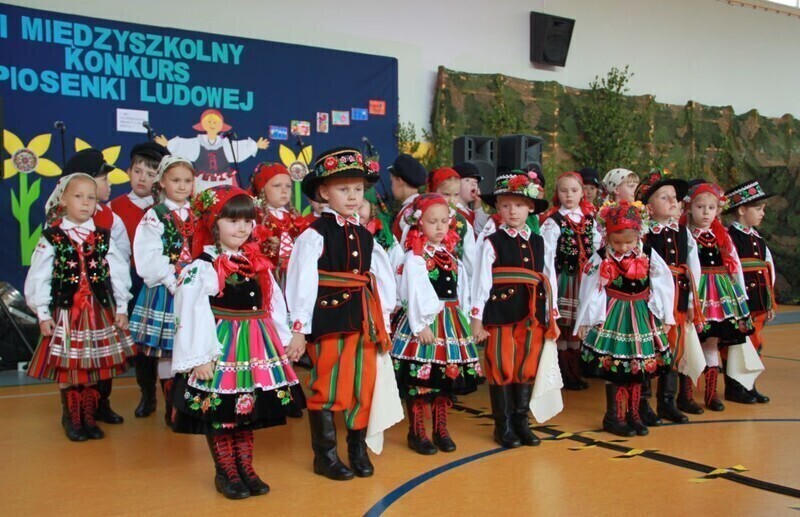 Zdjęcie 12: Raz na ludowo w Jarostach 