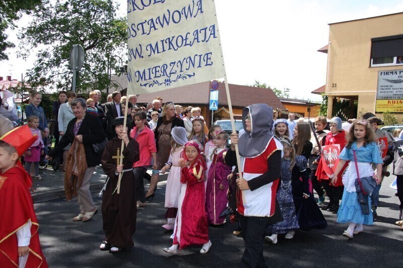 Zdjęcie 10: Zobacz, jak świętowała Rozprza! [GALERIA]