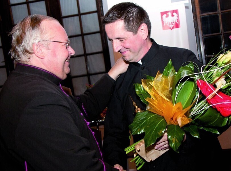 Co się dzieje z księdzem Ireneuszem Bochyńskim