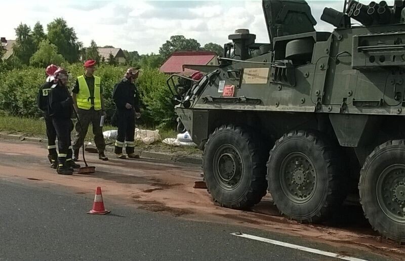 Zdjęcie 7: W Piotrkowie zderzyły się transportery amerykańskie 