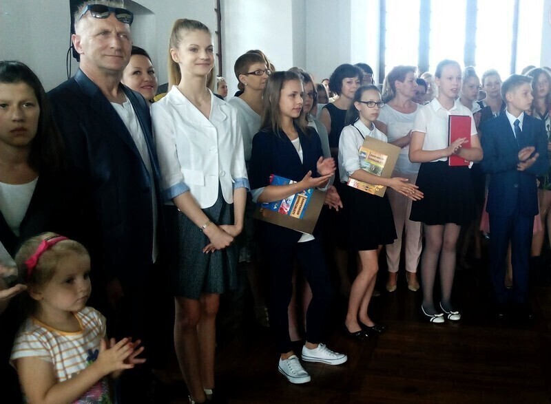 Zdjęcie 6: Prezydent nagrodził najlepszych uczniów 