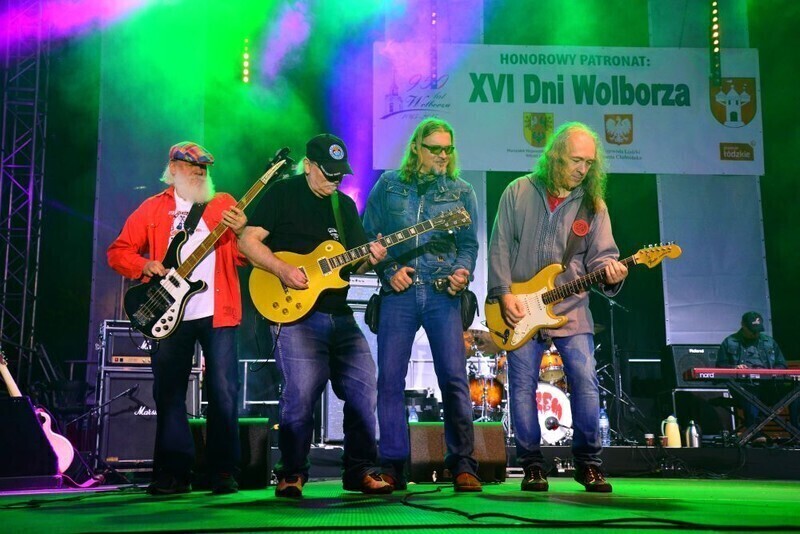 Zdjęcie 15: Głośno i radośnie w Wolborzu. Zobacz zdjęcia z koncertu zespołu Piersi! 