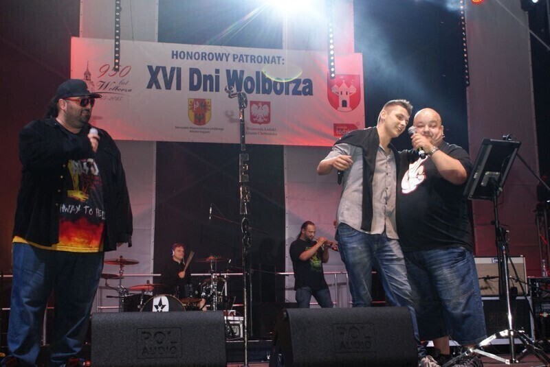 Zdjęcie 17: Głośno i radośnie w Wolborzu. Zobacz zdjęcia z koncertu zespołu Piersi! 