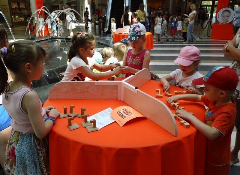 Zdjęcie 7: Dotknij, sprawdź, przetestuj! 