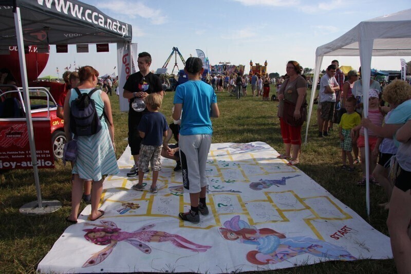 Zdjęcie 23: Fly Fest na lotnisku - dzień pierwszy [WIĘCEJ ZDJĘĆ]