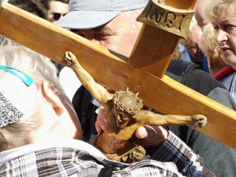 Zdjęcie 14: 460 pielgrzymów wyruszyło z Piotrkowa