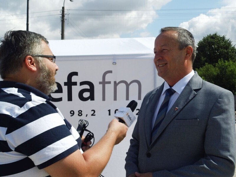 Zdjęcie 1: Letnie studio Strefy FM w Wolborzu 