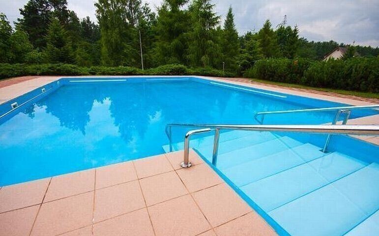 Odkryty basen znów w Piotrkowie