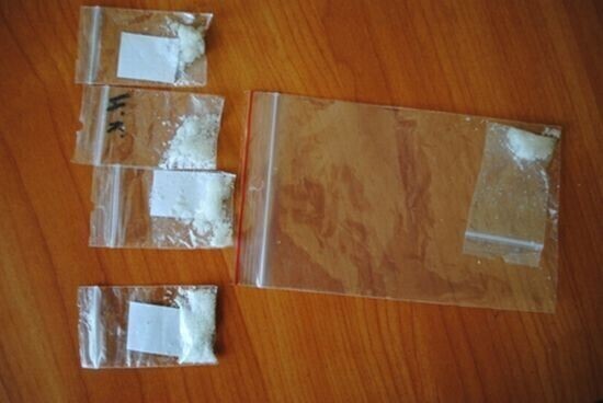 Dwie kobiety zatrzymane miały przy sobie biały proszek