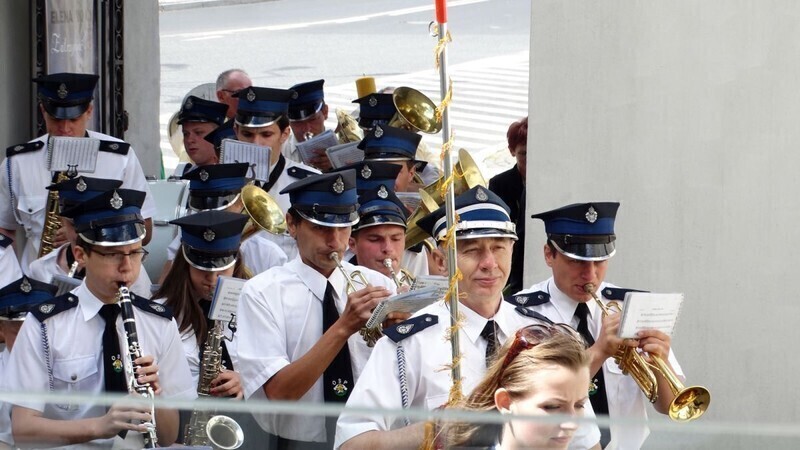 Zdjęcie 9: Niedziela w Piotrkowie należała do pszczelarzy