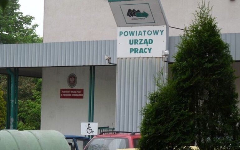 Po 75 tys. zł dla młodych. Czym jest bon na zasiedlenie