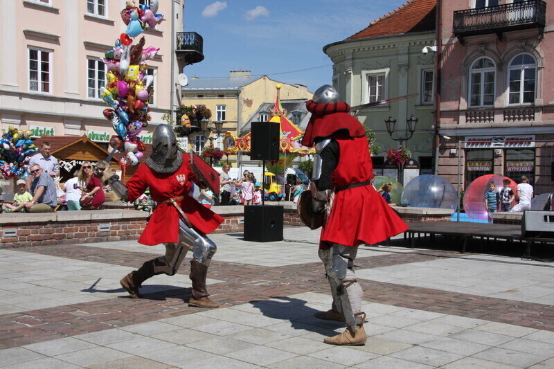 Zdjęcie 4: Biesiadowali w Rynku Trybunalskim