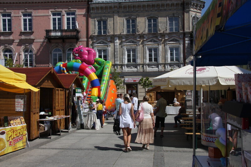 Zdjęcie 6: Biesiadowali w Rynku Trybunalskim