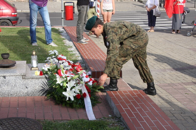Zdjęcie 4: Upamiętnili bohaterów Powstania Warszawskiego