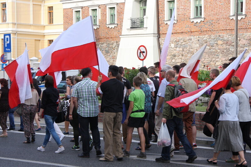 Zdjęcie 8: Upamiętnili bohaterów Powstania Warszawskiego