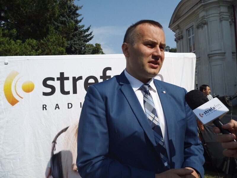 Zdjęcie 2: Powiat razem z Ptakiem. Kilka tysięcy miejsc pracy czeka...