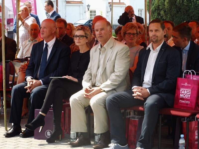 Zdjęcie 6: Powiat razem z Ptakiem. Kilka tysięcy miejsc pracy czeka...