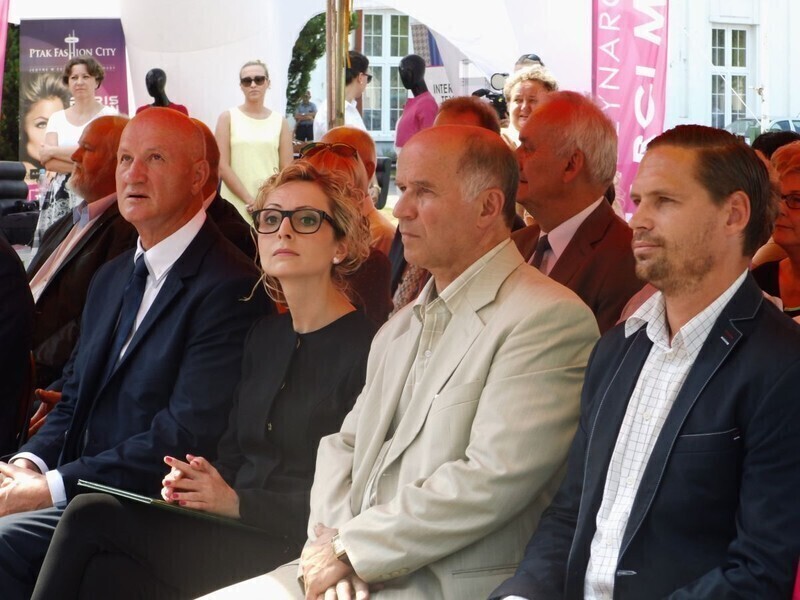 Zdjęcie 8: Powiat razem z Ptakiem. Kilka tysięcy miejsc pracy czeka...