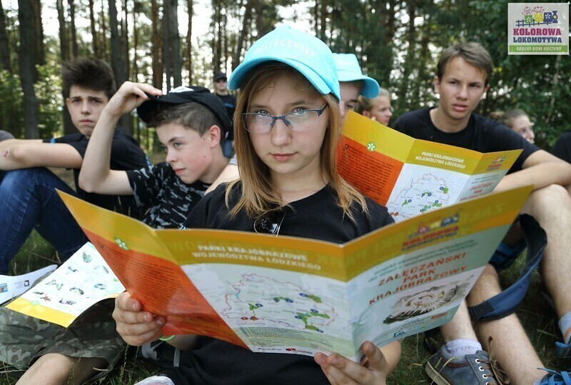 Zdjęcie 5: Barwnie, radośnie i kreatywnie, czyli Kolorowa Lokomotywa na półmetku