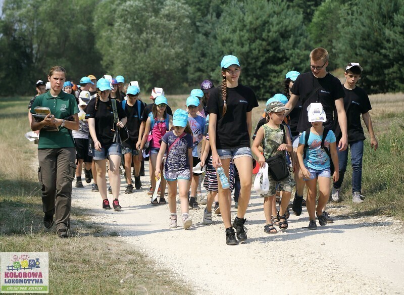 Zdjęcie 7: Barwnie, radośnie i kreatywnie, czyli Kolorowa Lokomotywa na półmetku