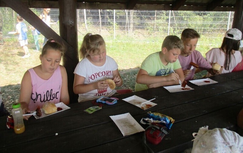 Zdjęcie 13: Ze świetlicy w plener... 