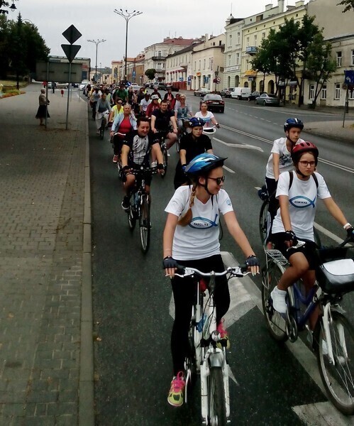 Zdjęcie 11: X Piotrkowska Pielgrzymka Rowerowa na Jasną Górę już w drodze