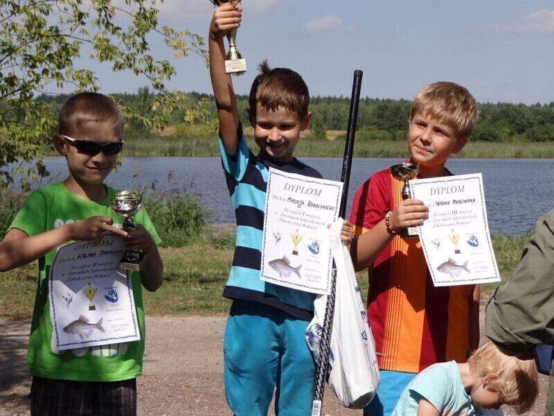 Zdjęcie 1: Łowili na zakończenie wakacji