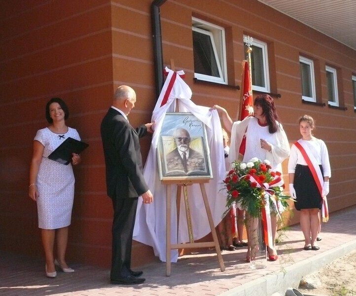 Zdjęcie 7: Moszczenica: SP w Babach powiększona i z nowym patronem