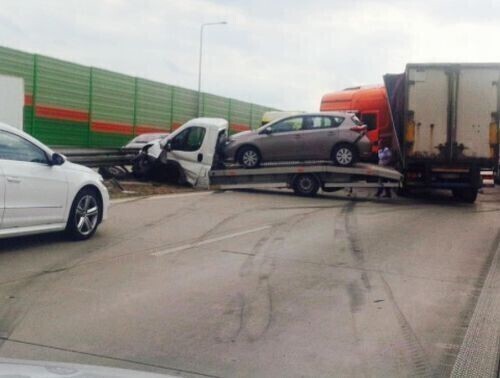 Zderzenie ciężarówek na S8 w Polichnie