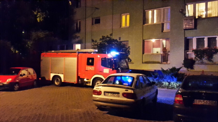 Zdjęcie 1: Interwencja straży przy Al. Armii Krajowej