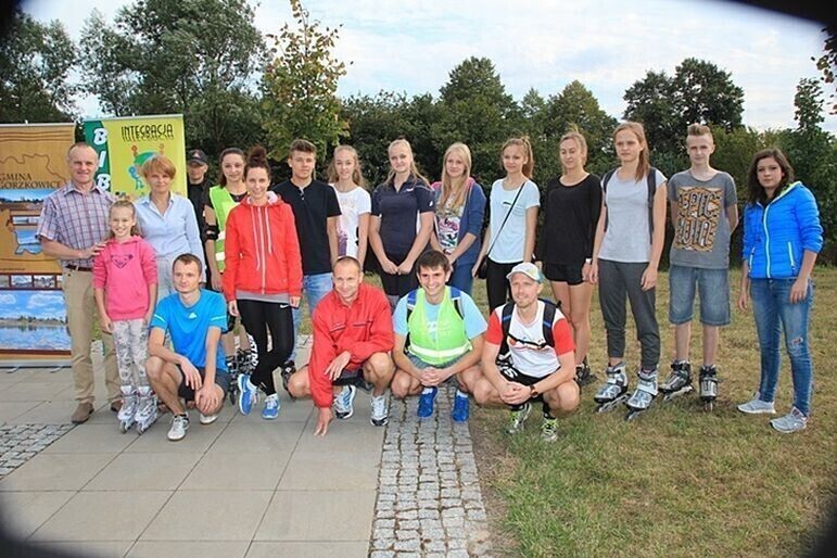 Zdjęcie 1: Integral 2015 w Gorzkowicach. Bieg uliczny i jazda na rolkach