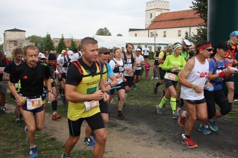 Zdjęcie 9: Świat na głowie w Sulejowie, czyli trochę sportu na Podklasztorzu