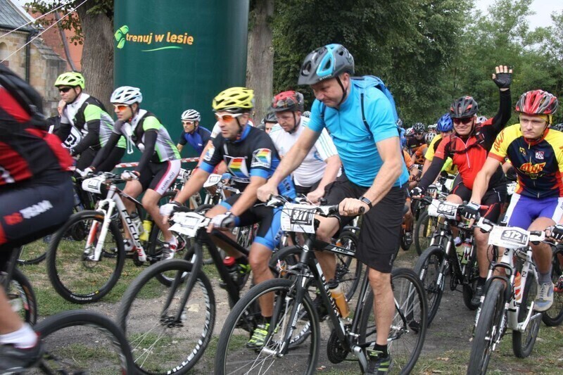 Zdjęcie 17: Świat na głowie w Sulejowie, czyli trochę sportu na Podklasztorzu