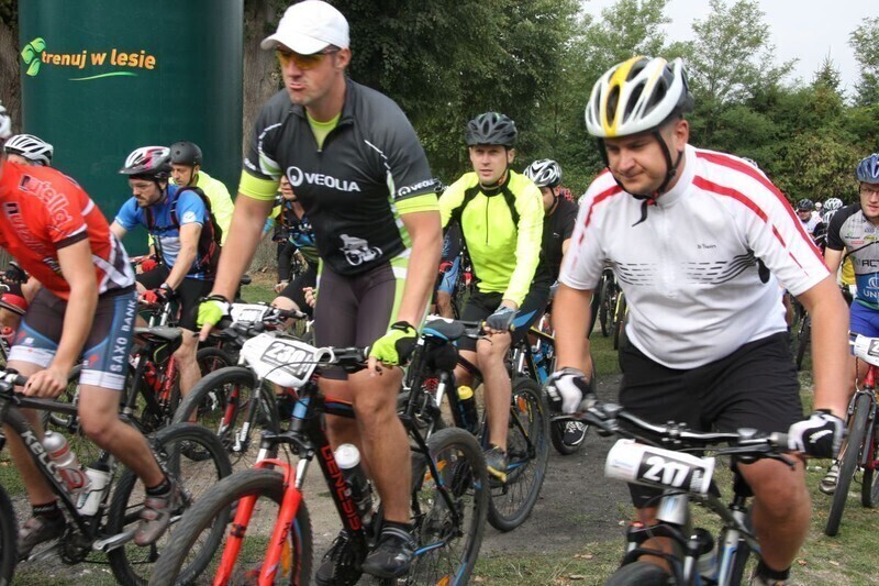 Zdjęcie 21: Świat na głowie w Sulejowie, czyli trochę sportu na Podklasztorzu