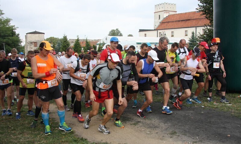 Zdjęcie 24: Świat na głowie w Sulejowie, czyli trochę sportu na Podklasztorzu