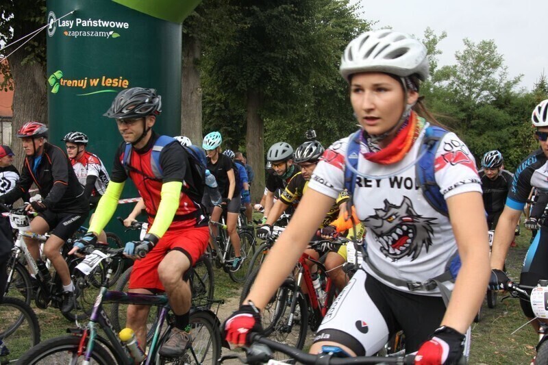 Zdjęcie 29: Świat na głowie w Sulejowie, czyli trochę sportu na Podklasztorzu