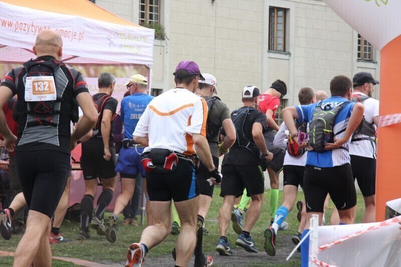 Zdjęcie 31: Świat na głowie w Sulejowie, czyli trochę sportu na Podklasztorzu