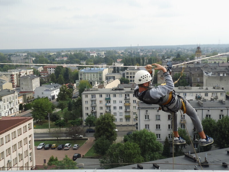 Harcerze z całego województwa integrowali się w Piotrkowie ZDJĘCIA