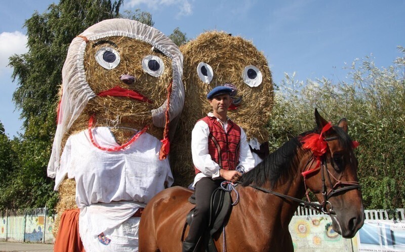 Zdjęcie 7: Zobacz, jak świętowali w Moszczenicy!