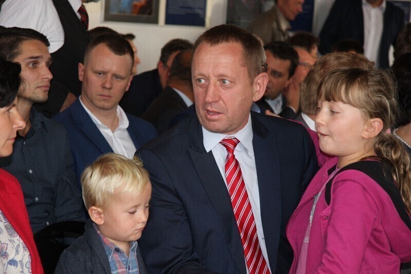 Zdjęcie 2: Drużyna PiS pewna zwycięstwa! Konwencja partii na Zamku w Piotrkowie