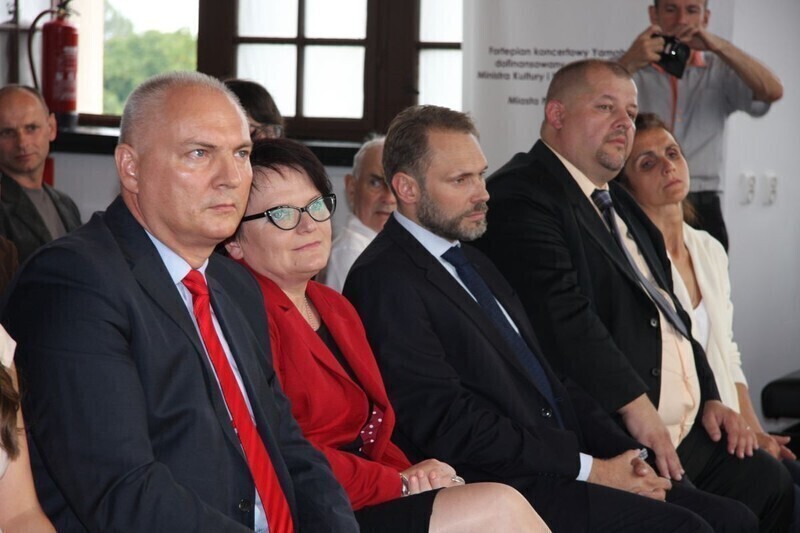 Zdjęcie 11: Drużyna PiS pewna zwycięstwa! Konwencja partii na Zamku w Piotrkowie