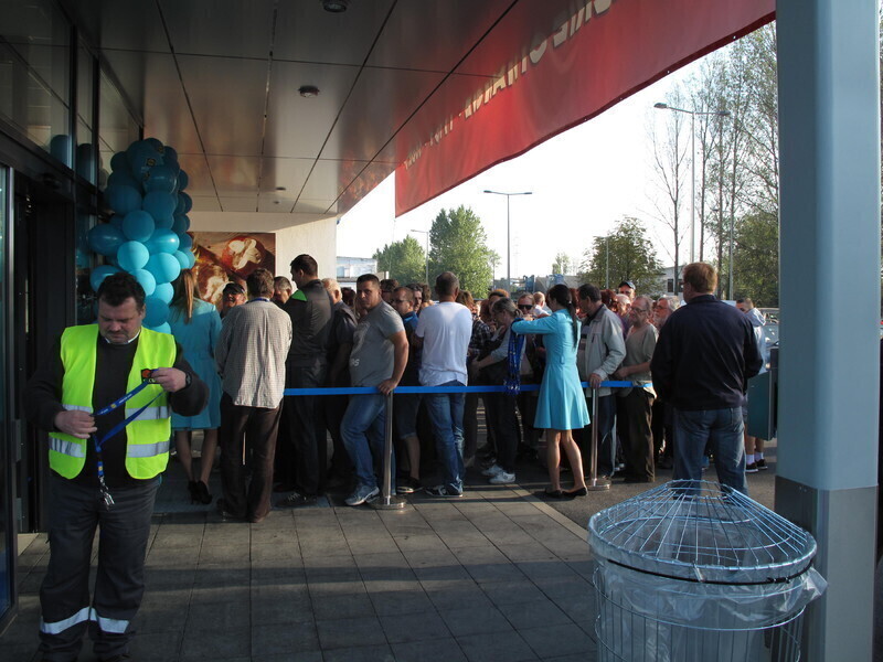 Zdjęcie 6: Zobacz otwarcie nowego marketu w Piotrkowie! 